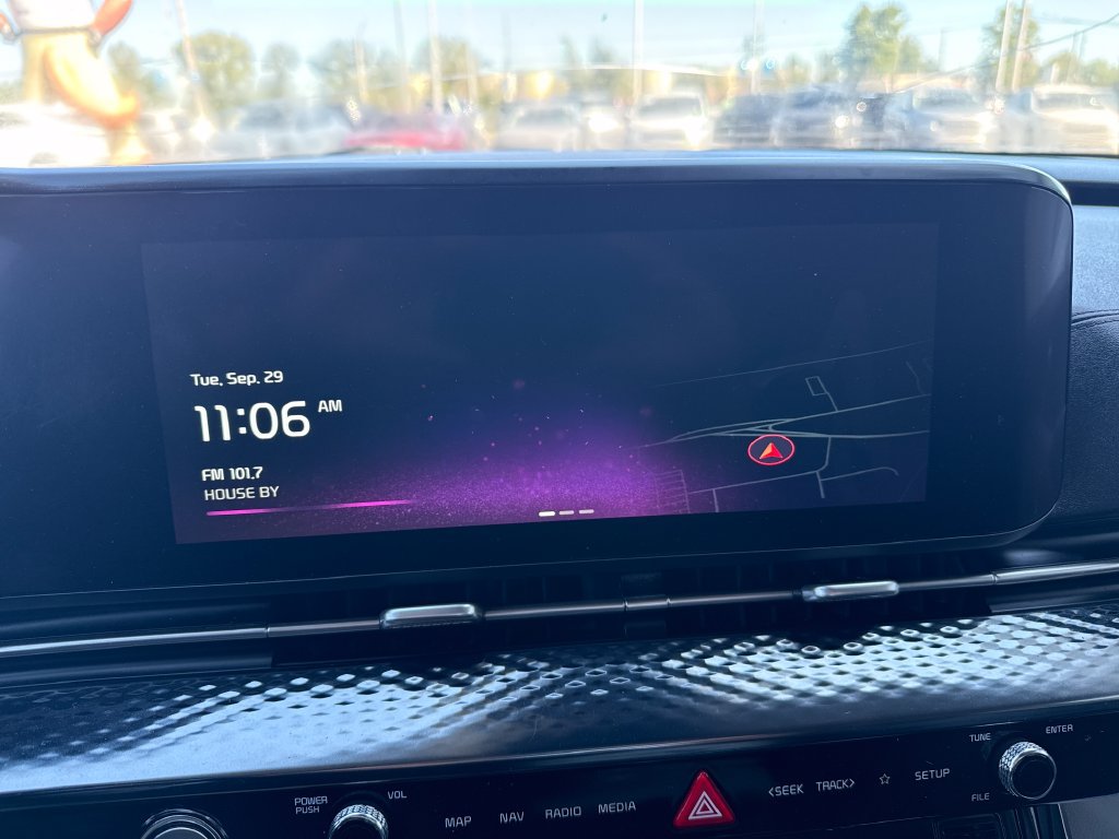 Used 2022 Kia Carnival SX Prestige FWD image 15