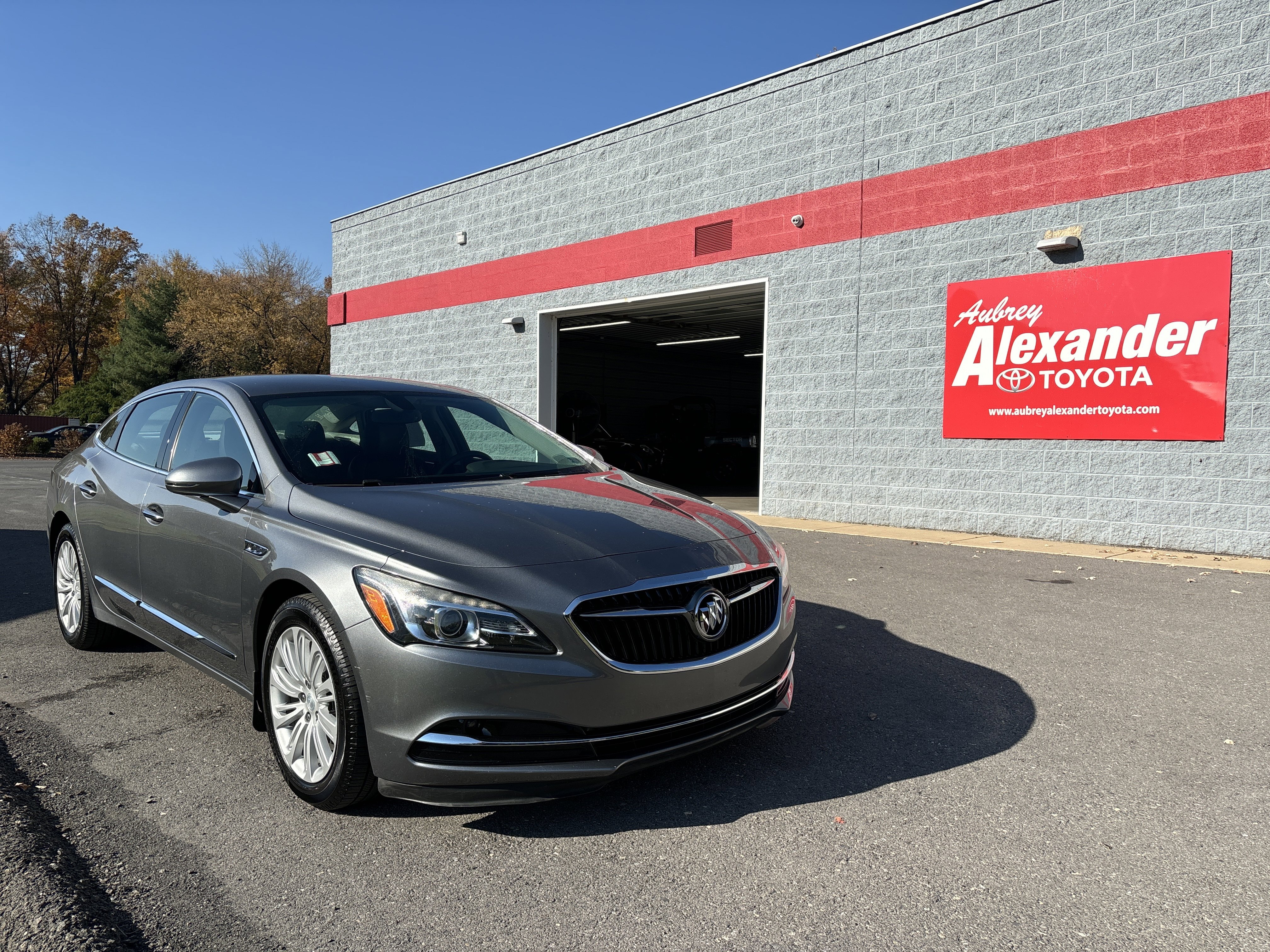 Used 2019 Buick LaCrosse Essence w/ Sights and Sounds Package