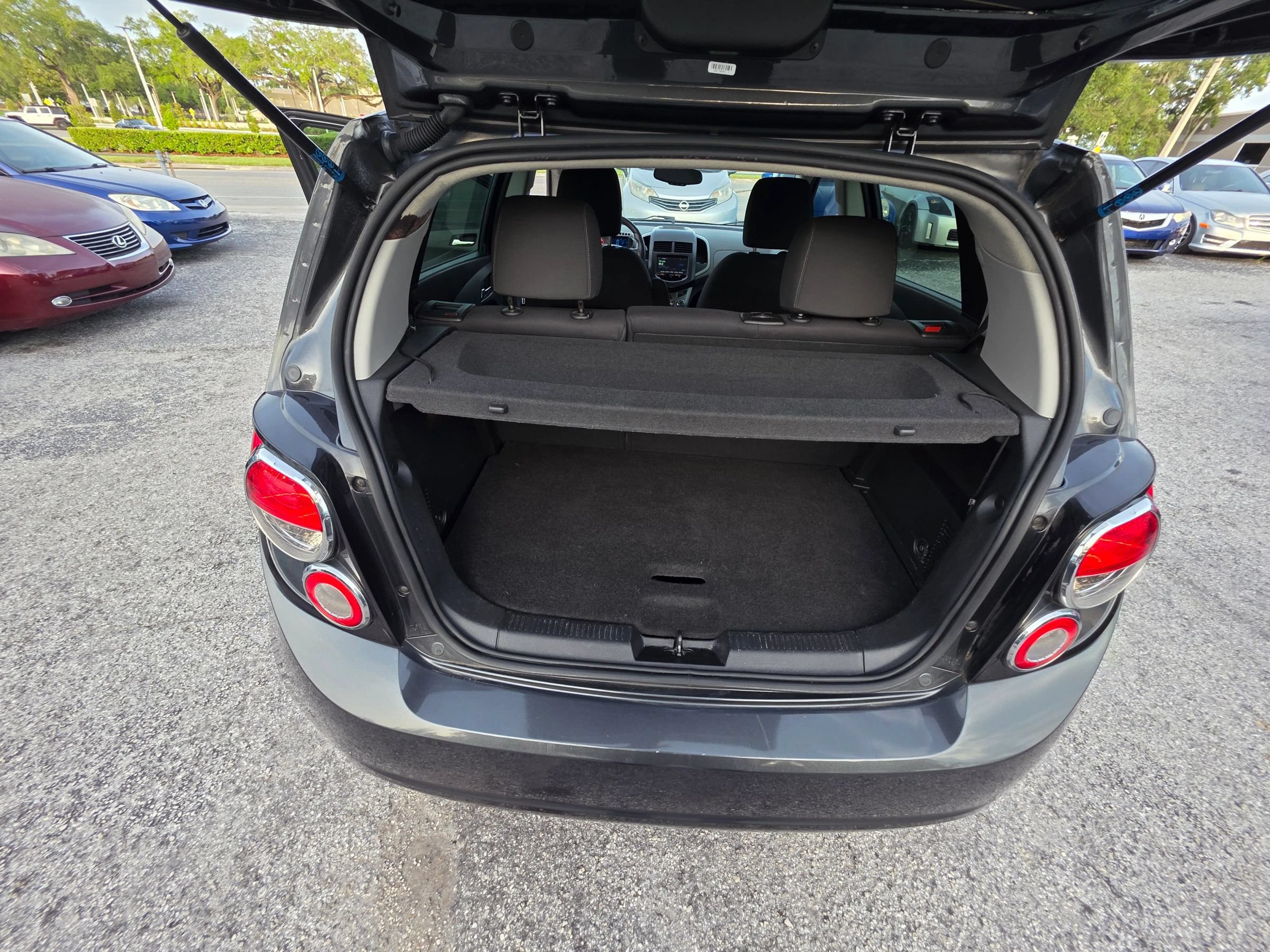 Used 2016 Chevrolet Sonic LT FWD image 16