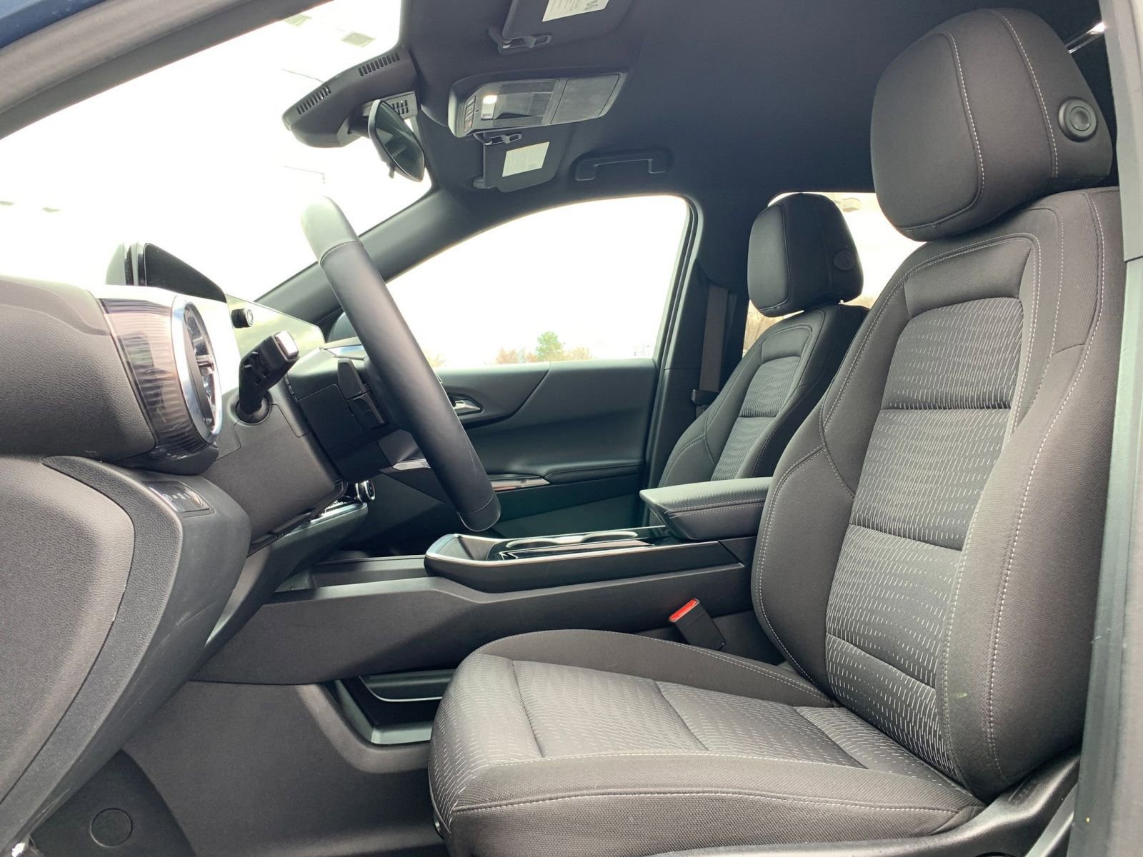 Used 2025 Chevrolet Equinox LT image 27