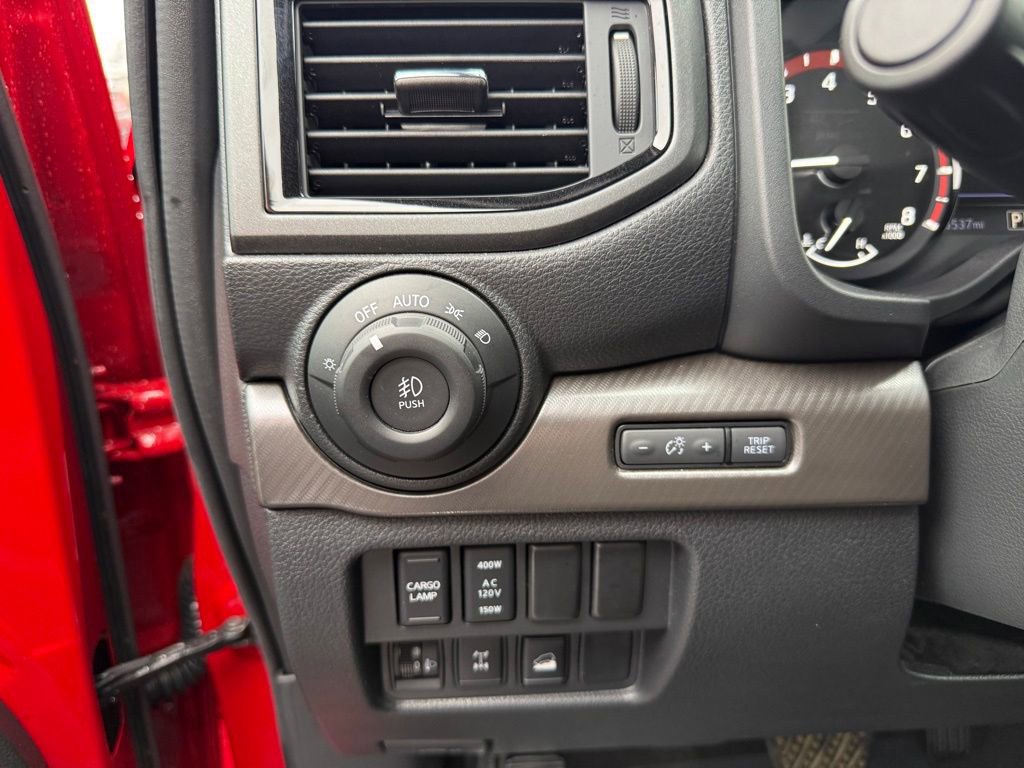 Used 2024 Nissan Titan PRO-4X w/ Off Road Protection Package image 8