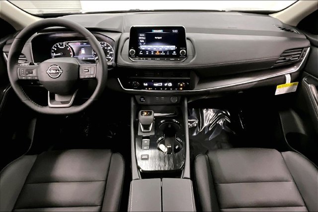 New 2026 Nissan Rogue Dark Armor FWD image 6