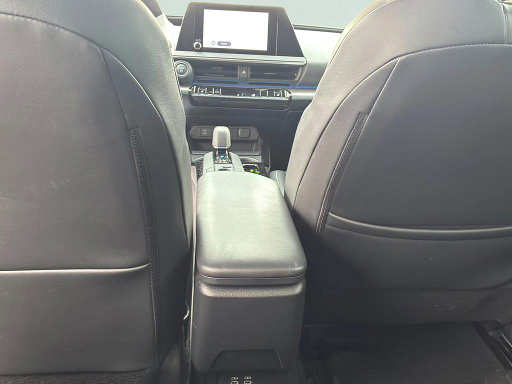 Used 2024 Toyota Prius XLE image 18