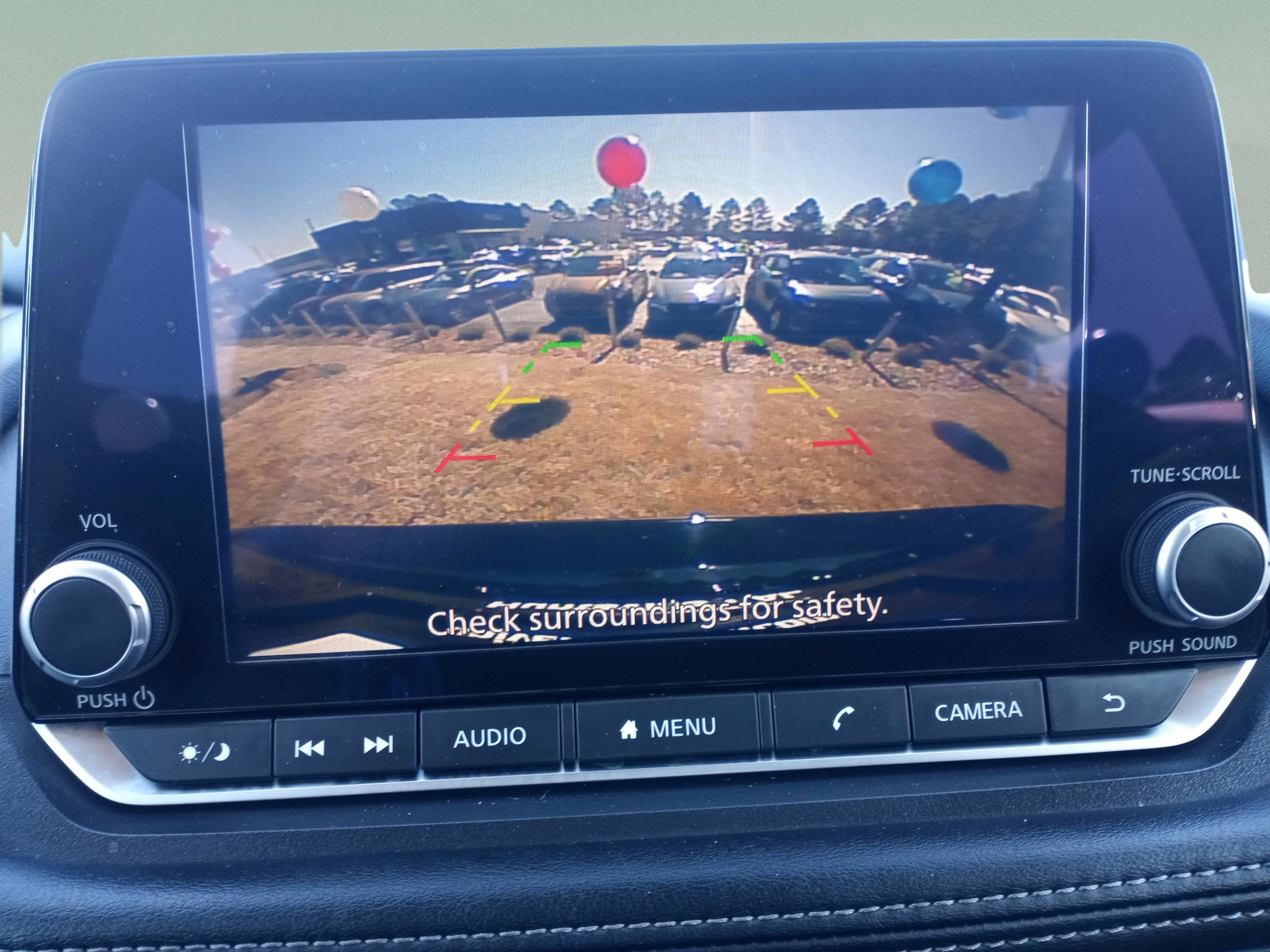 Used 2024 Nissan Rogue SV image 16