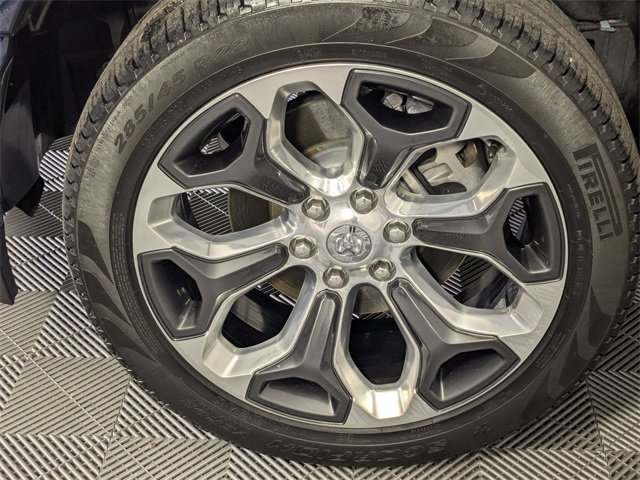 Used 2024 RAM 1500 Limited w/ Body Color Bumper Group image 8