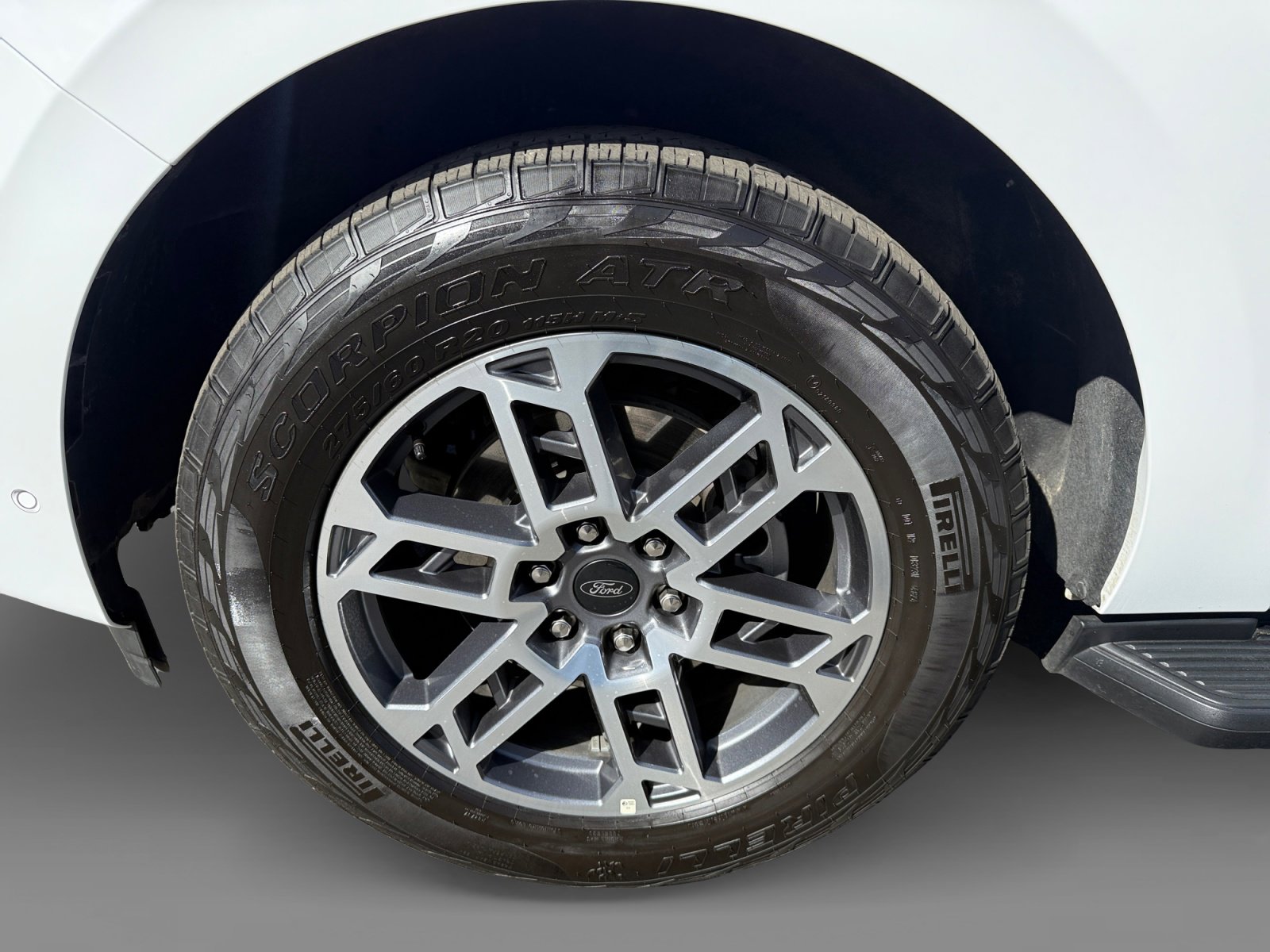 Certified 2025 Ford Expedition Active image 9