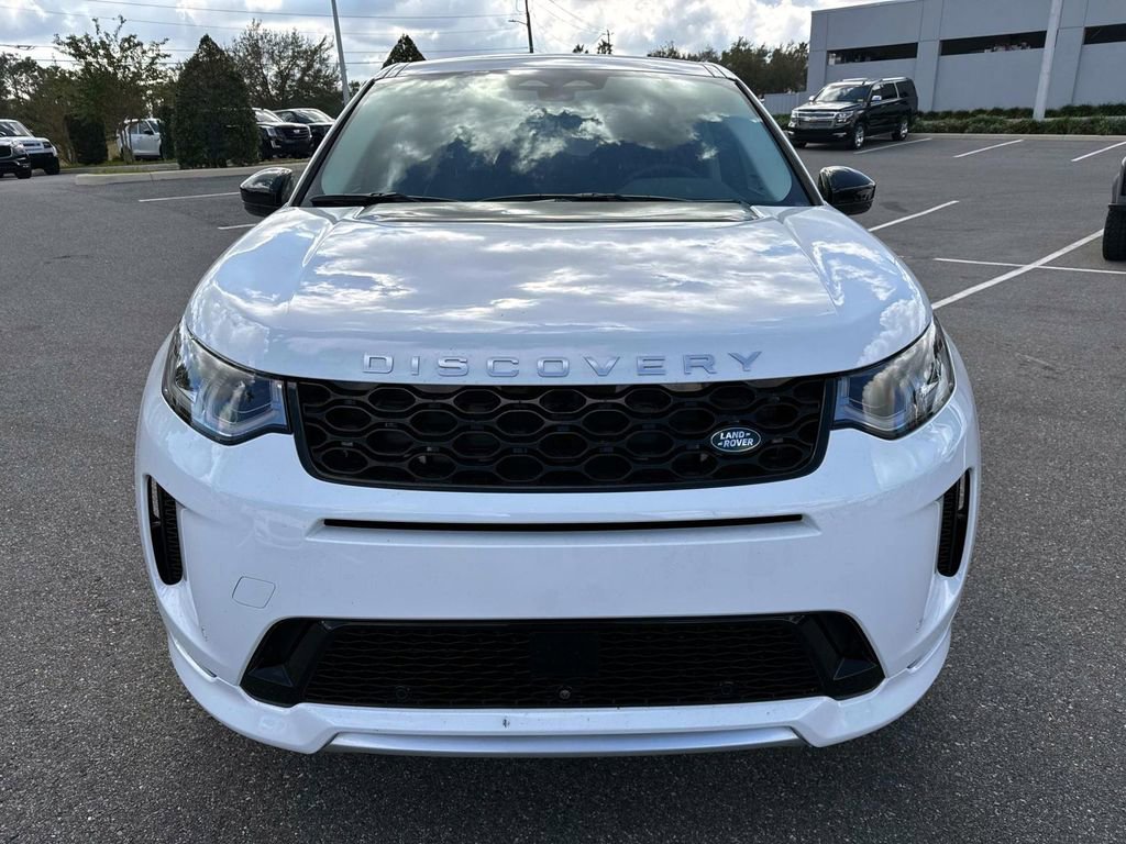 Used 2025 Land Rover Discovery Sport S image 9