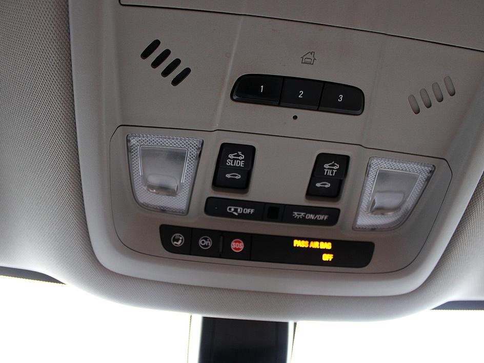 Used 2018 Buick Enclave Essence image 17