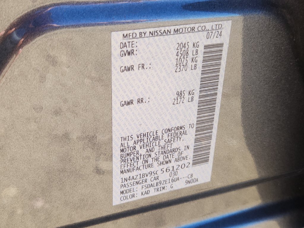 Used 2025 Nissan Leaf S FWD image 17