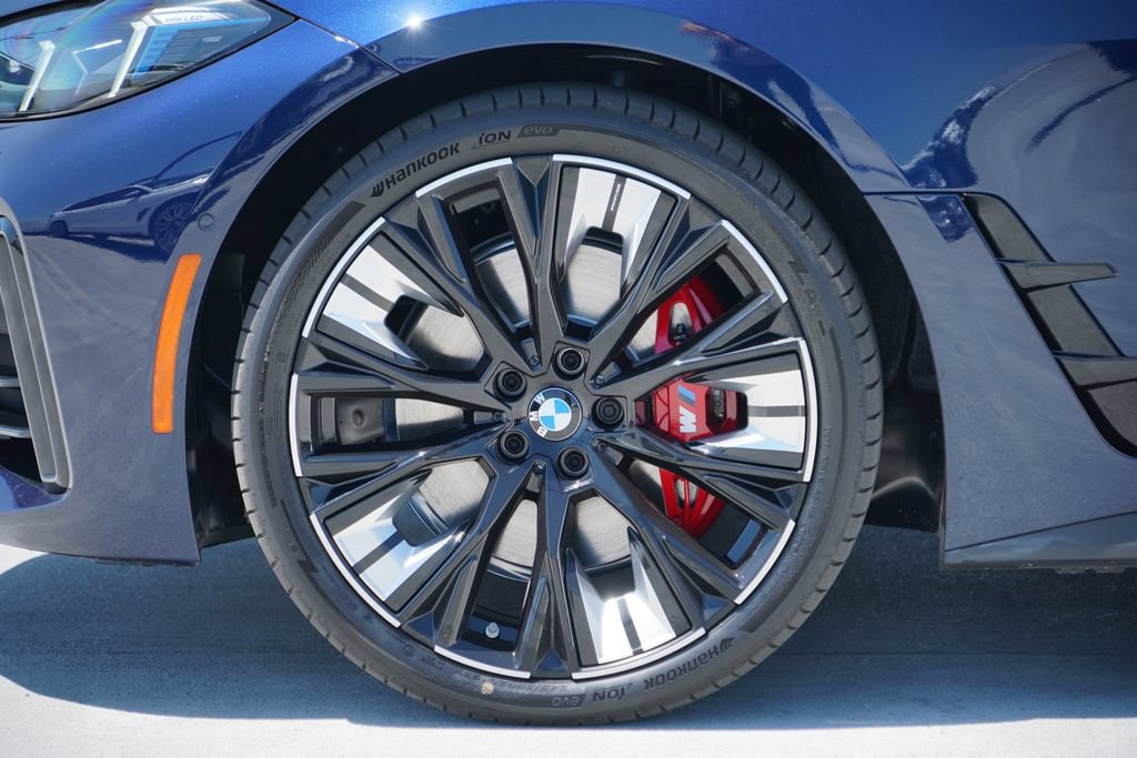 New 2026 BMW M440i w/ Premium Package RWD image 5