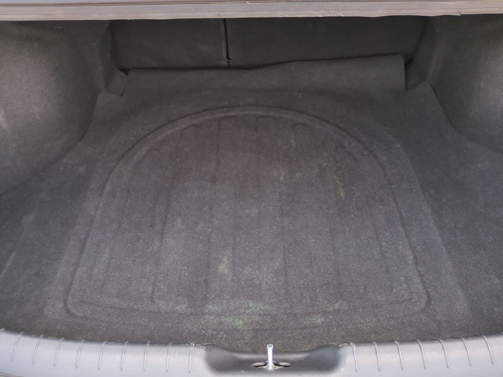 Used 2024 Hyundai Elantra Limited FWD image 35