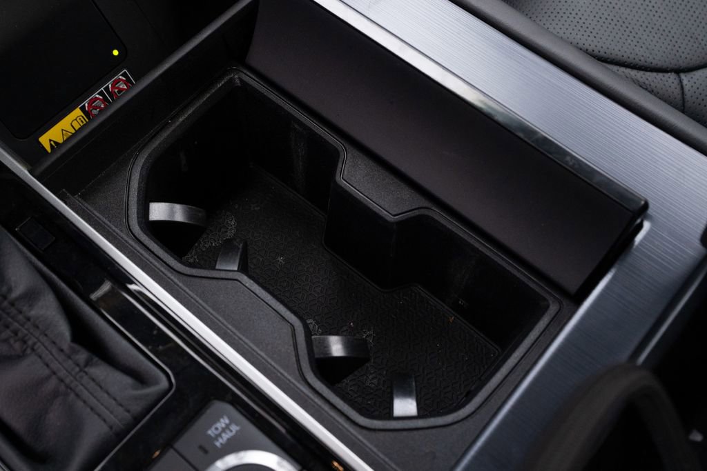 New 2025 Toyota Tundra Platinum w/ TRD Off-Road Package image 27