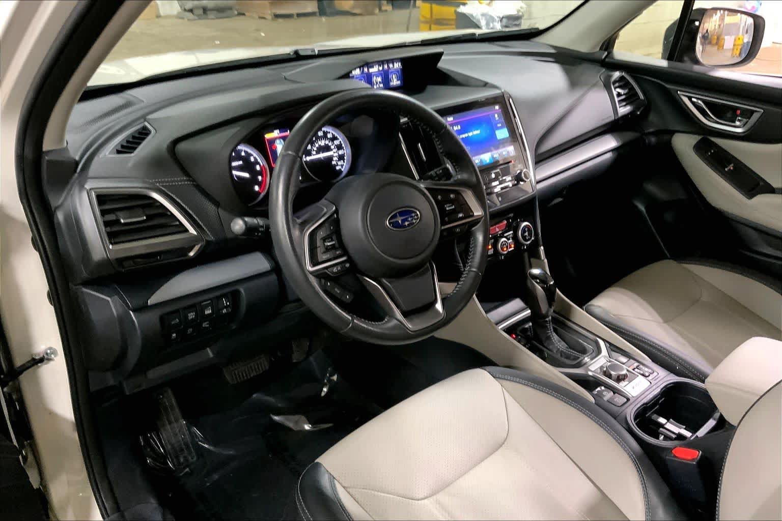 Used 2019 Subaru Forester Limited AWD/4WD image 17