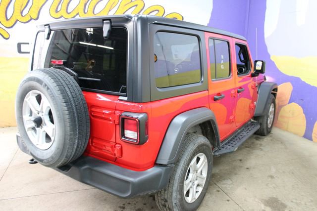 Used 2018 Jeep Wrangler Unlimited Sport w/ Cold Weather Group AWD/4WD image 8