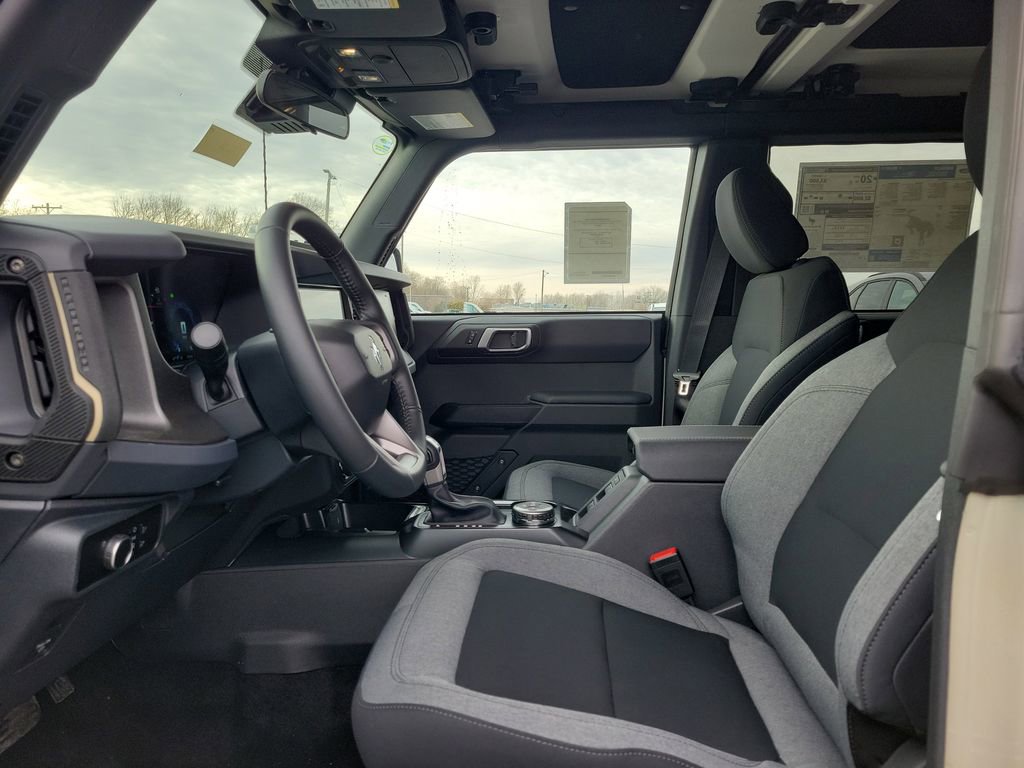 New 2025 Ford Bronco Big Bend image 16