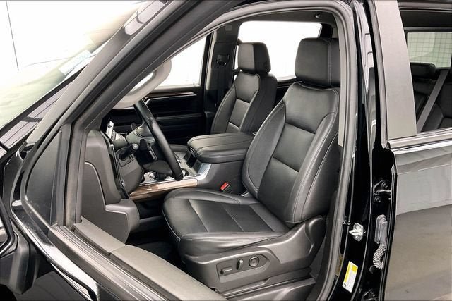 Certified 2024 Chevrolet Silverado 1500 LT Trail Boss w/ LT Trail Boss Premium Package AWD/4WD image 8