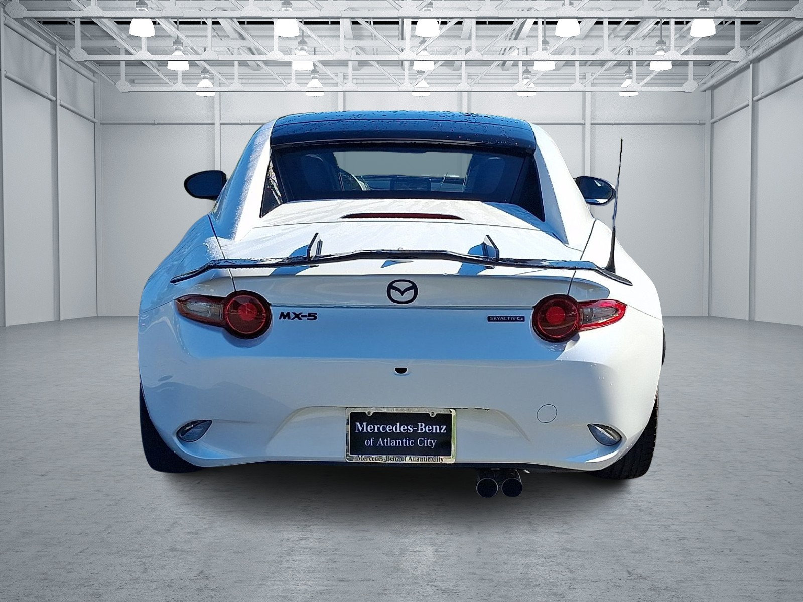 Used 2022 MAZDA MX-5 Miata RF Grand Touring w/ Weather Package RWD image 5