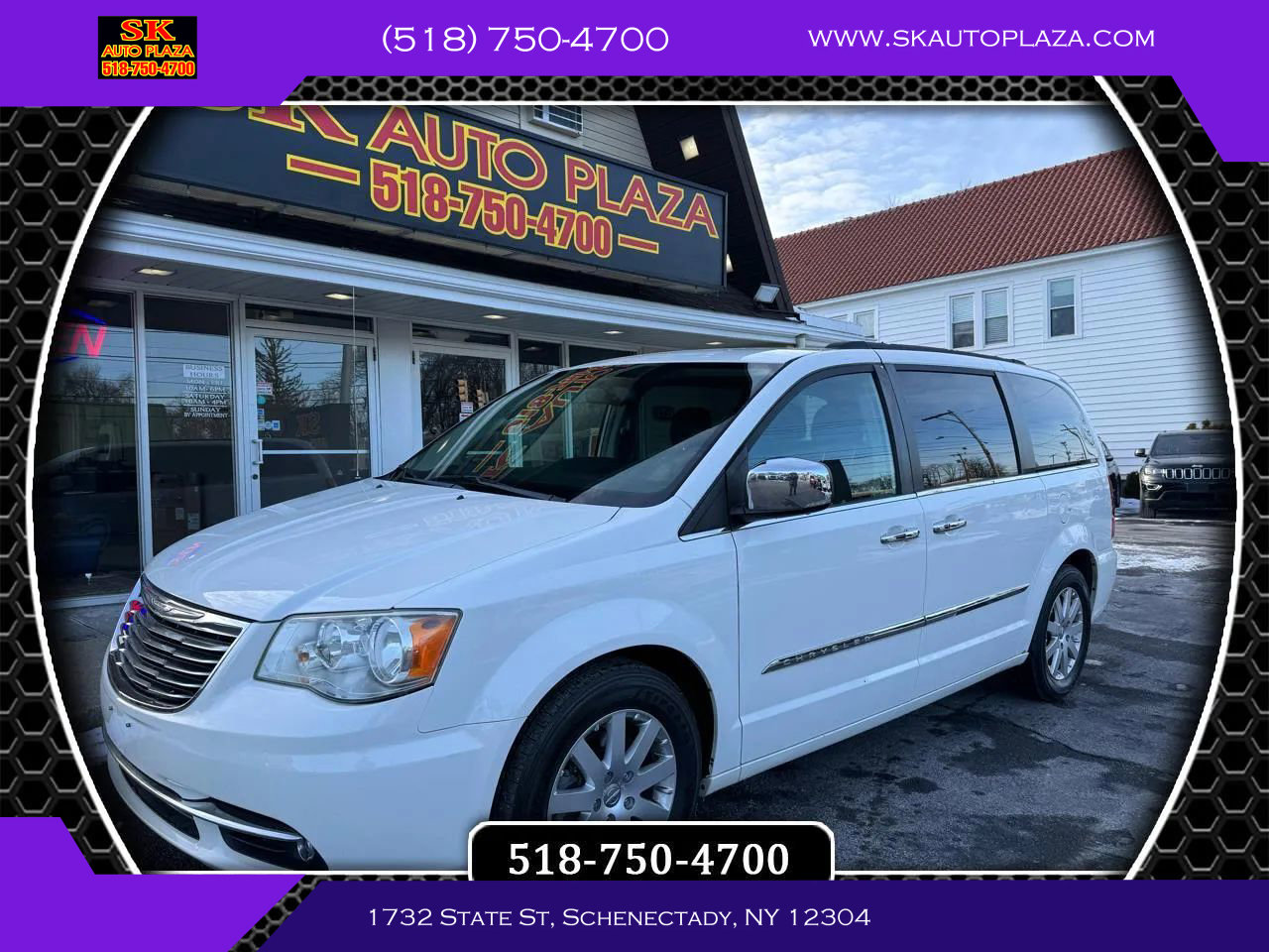 Used 2012 Chrysler Town & Country Touring-L w/ Entertainment Group #2