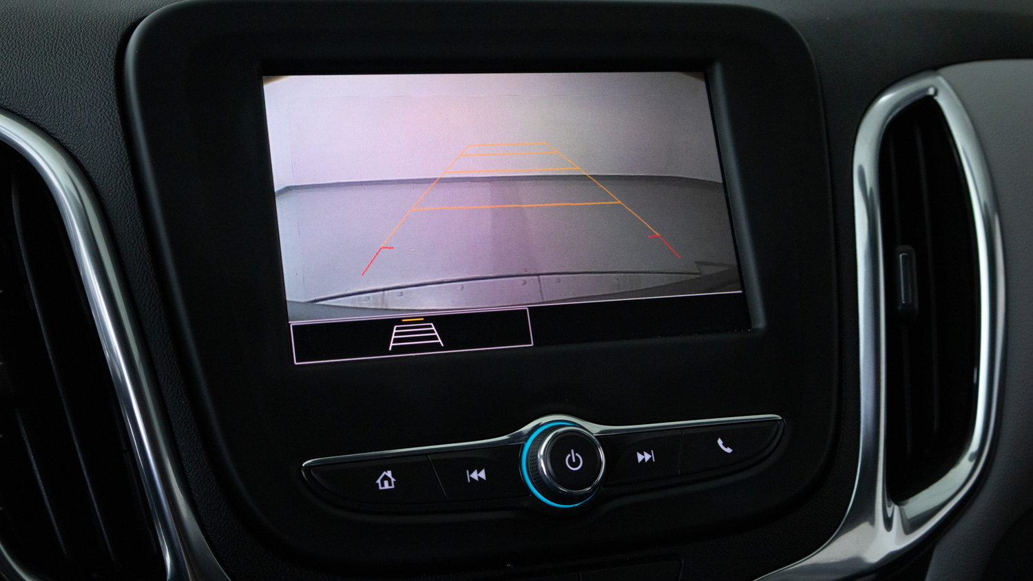 Used 2024 Chevrolet Equinox LS FWD image 16