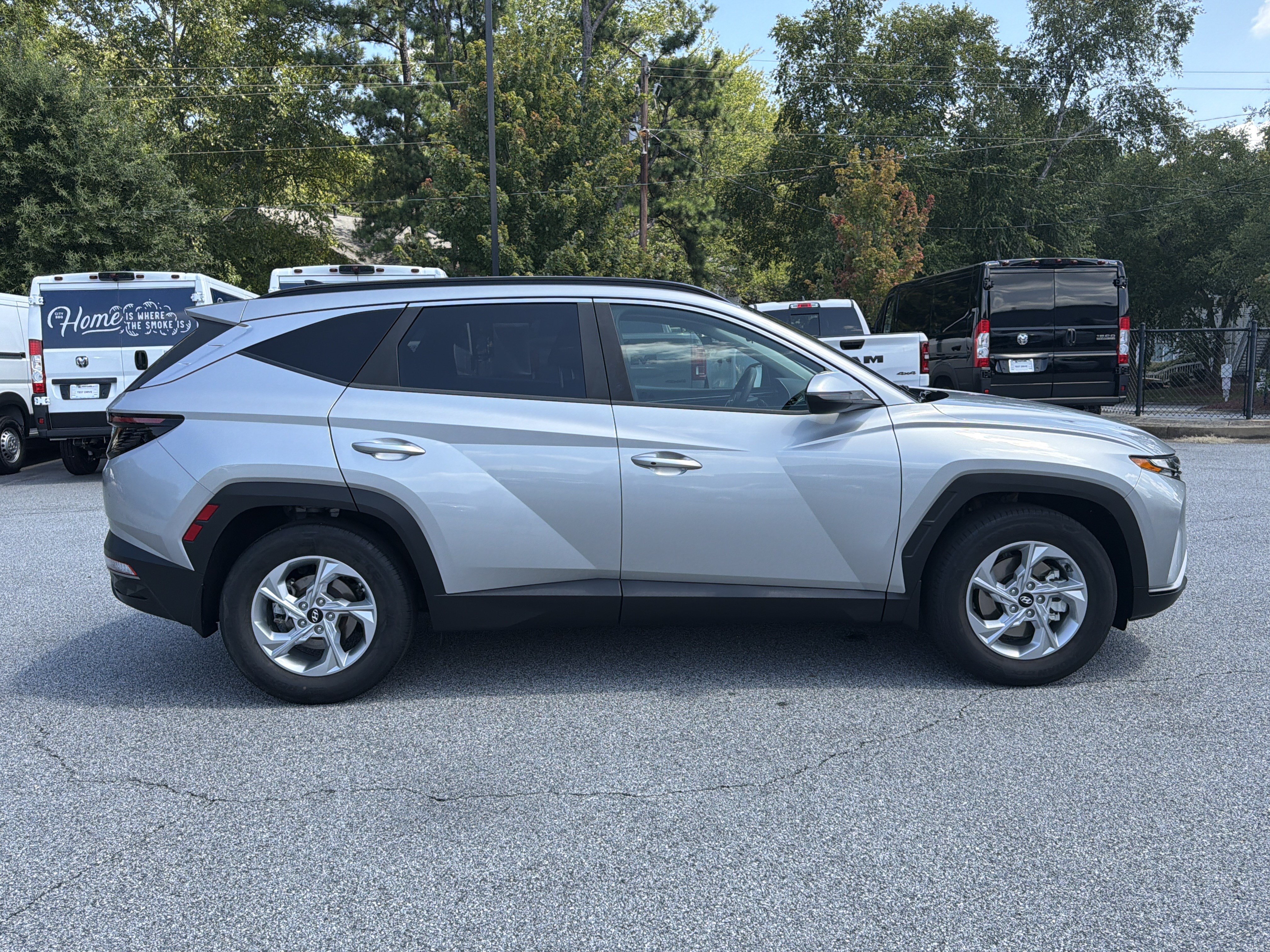Used 2022 Hyundai Tucson SEL FWD image 9