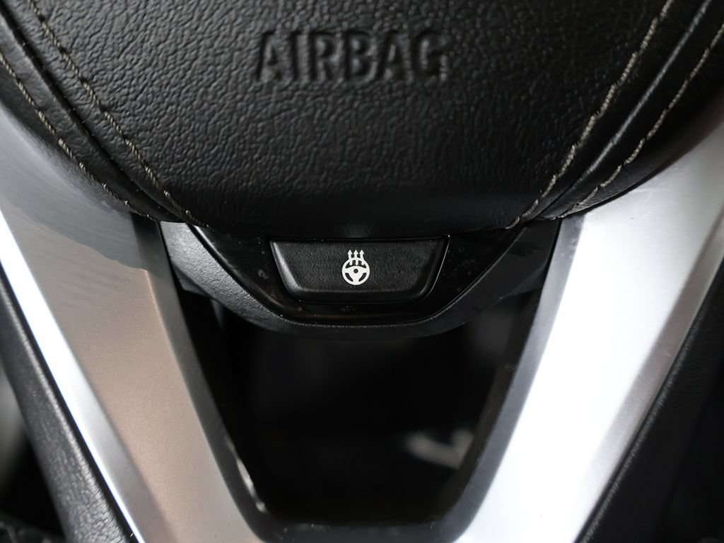 Used 2018 BMW 530e xDrive AWD/4WD image 48