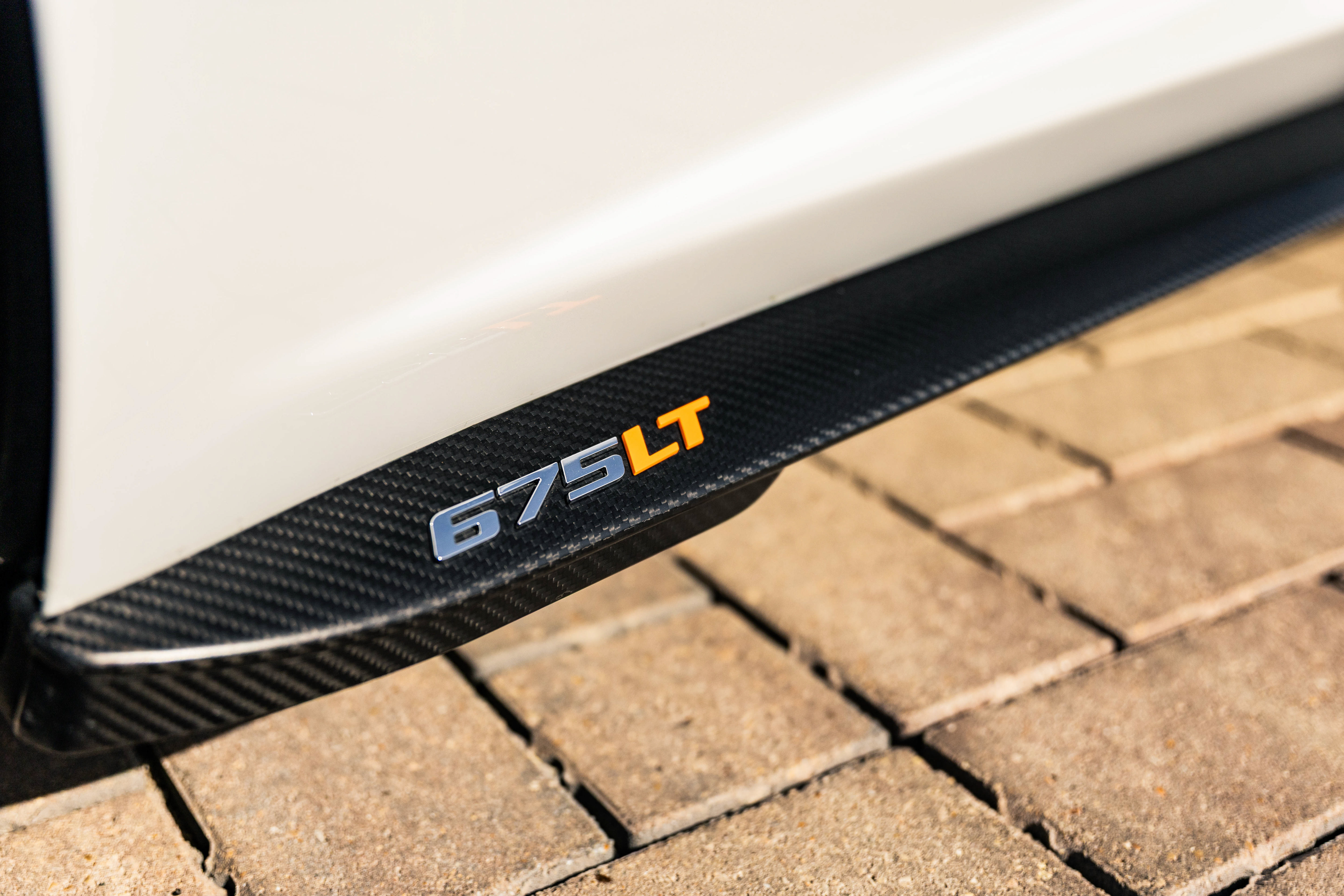 Used 2016 McLaren 675LT Spider RWD image 44