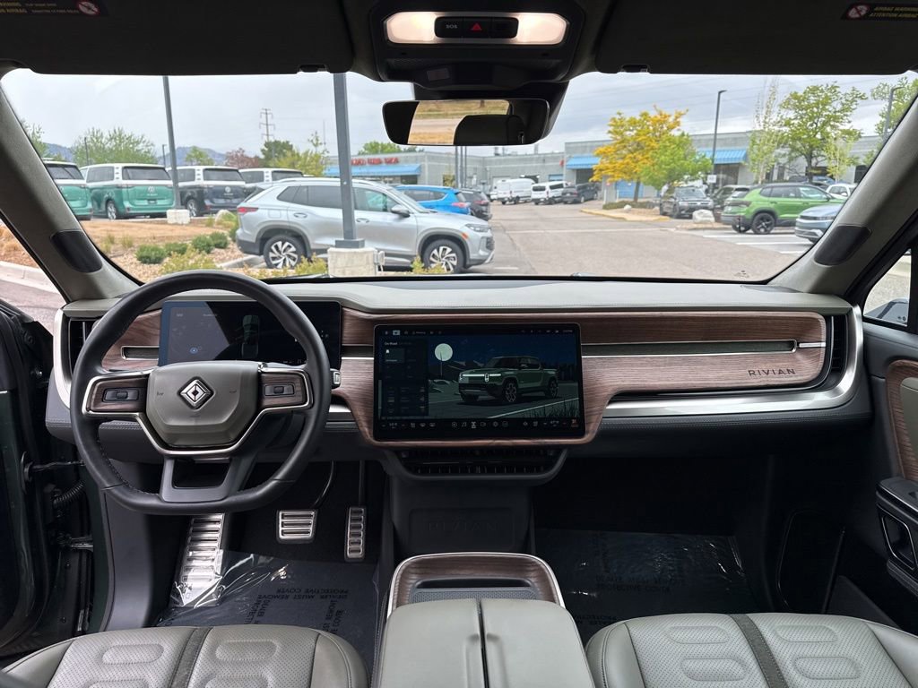 Used 2022 Rivian R1T Adventure AWD/4WD image 12