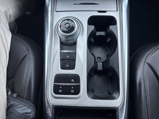 Used 2023 Ford Explorer XLT w/ Equipment Group 202A image 26
