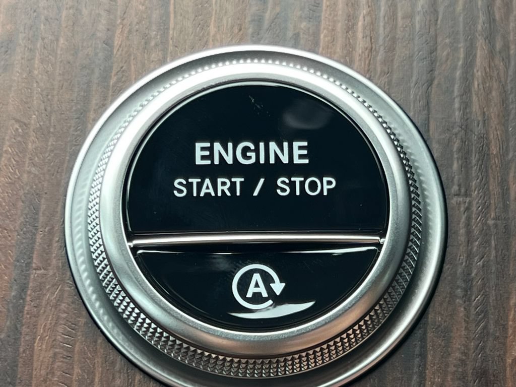 New 2027 Mercedes-Benz GLC 300 4MATIC image 30