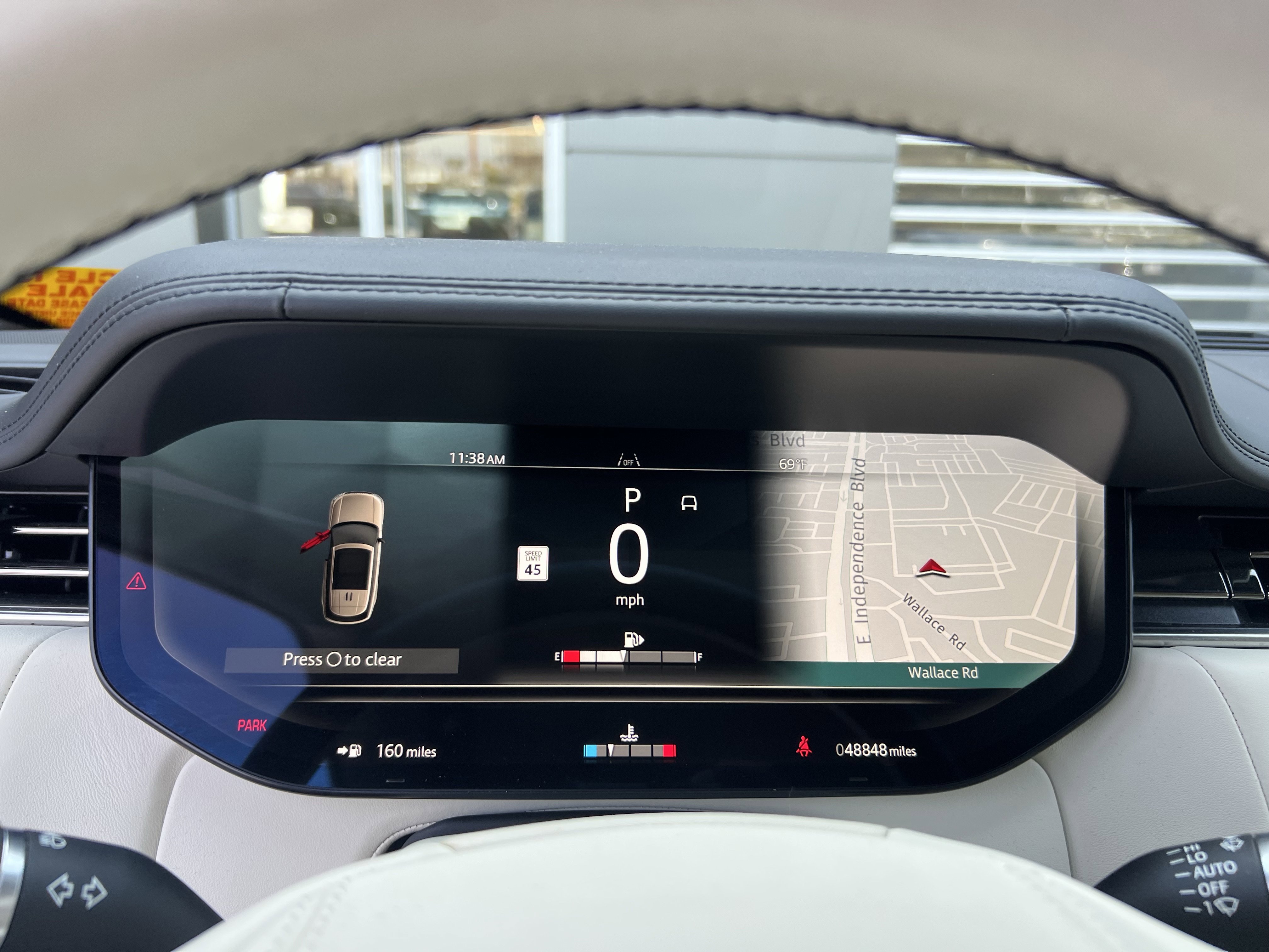 Certified 2025 Land Rover Range Rover Long Wheelbase SE image 21