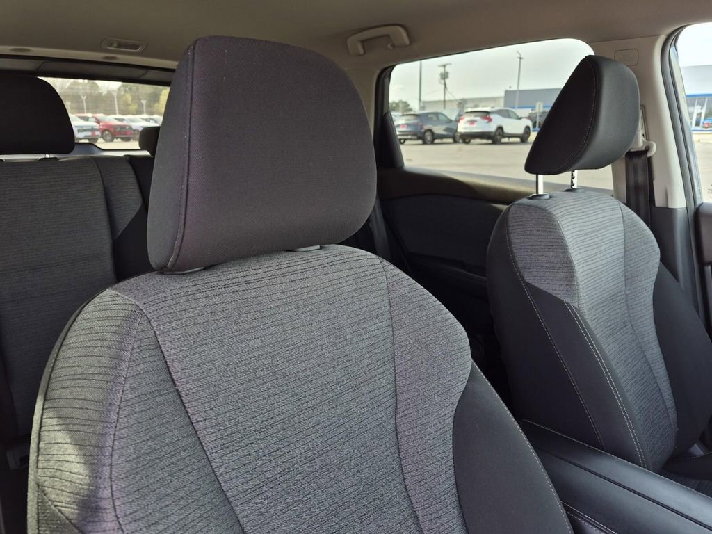 Used 2022 Nissan Rogue SV image 12