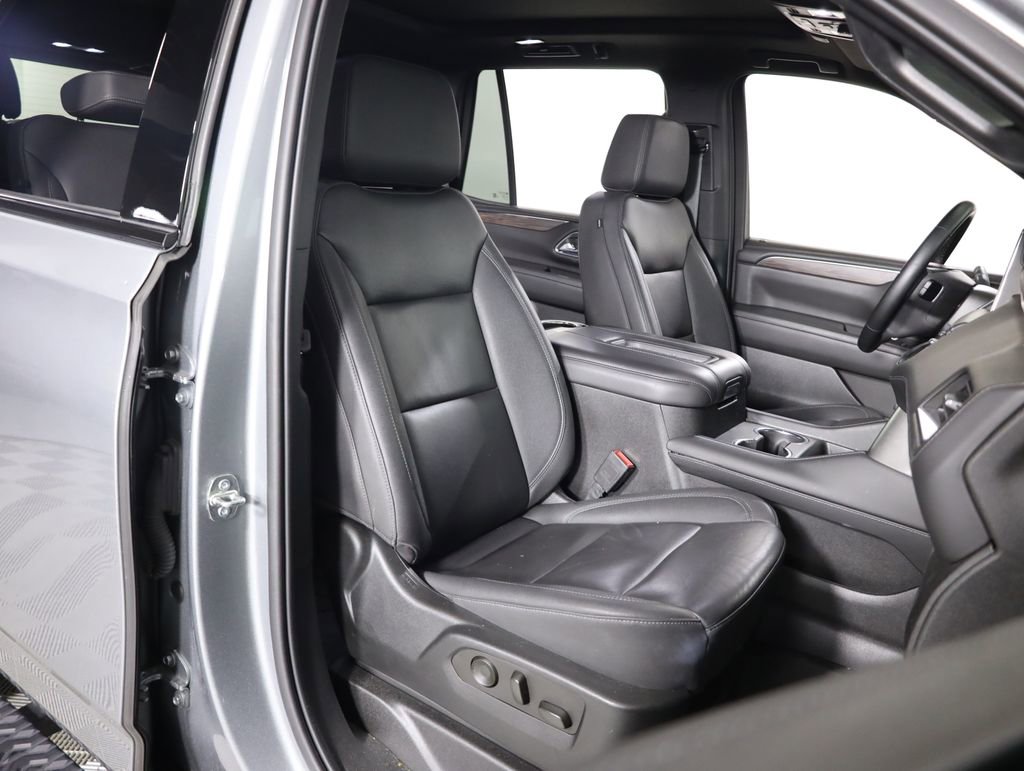 Used 2023 Chevrolet Tahoe Z71 w/ Z71 Off-Road Package image 76