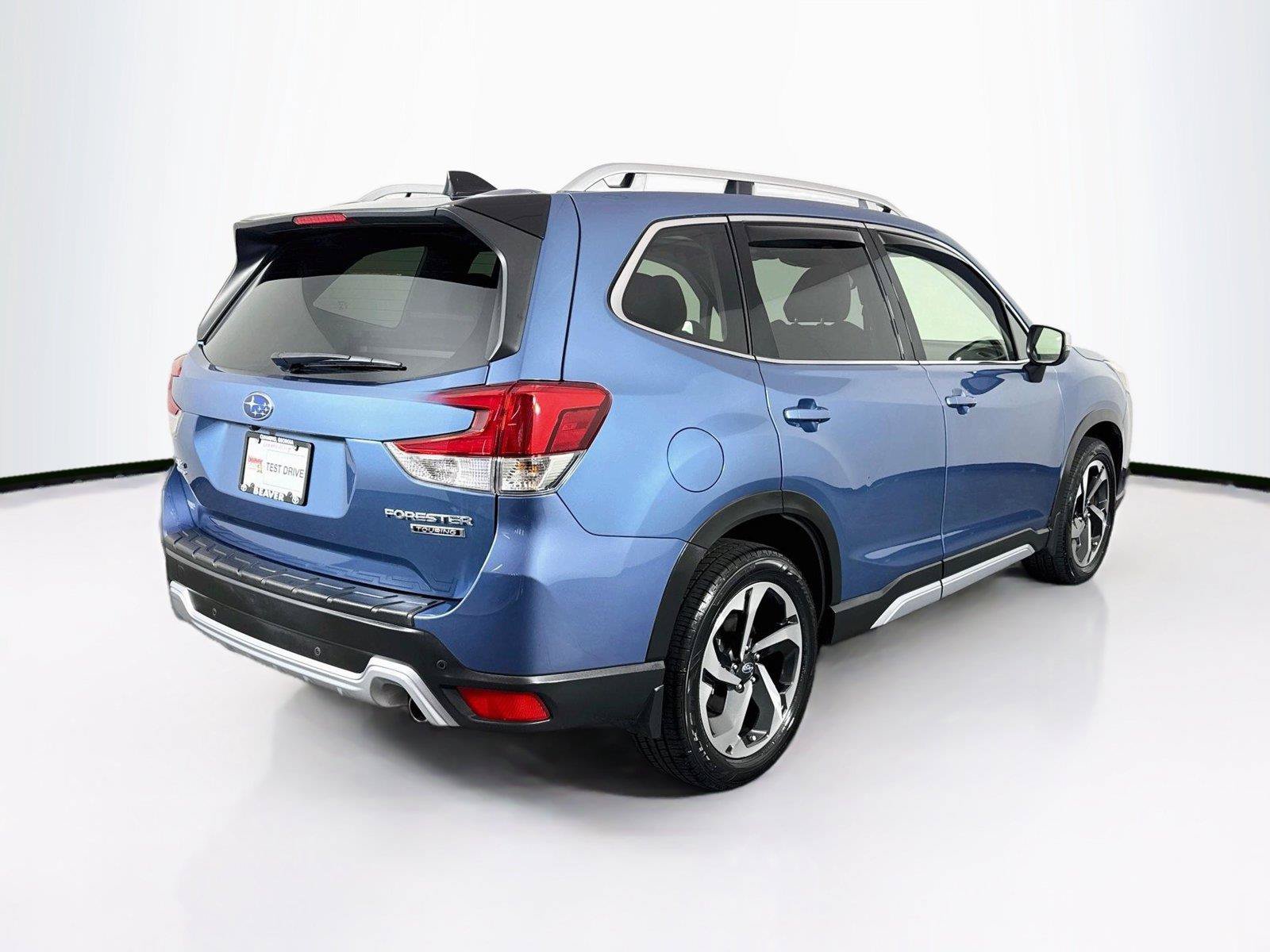 Used 2024 Subaru Forester Touring w/ Convenience Package AWD/4WD video 2