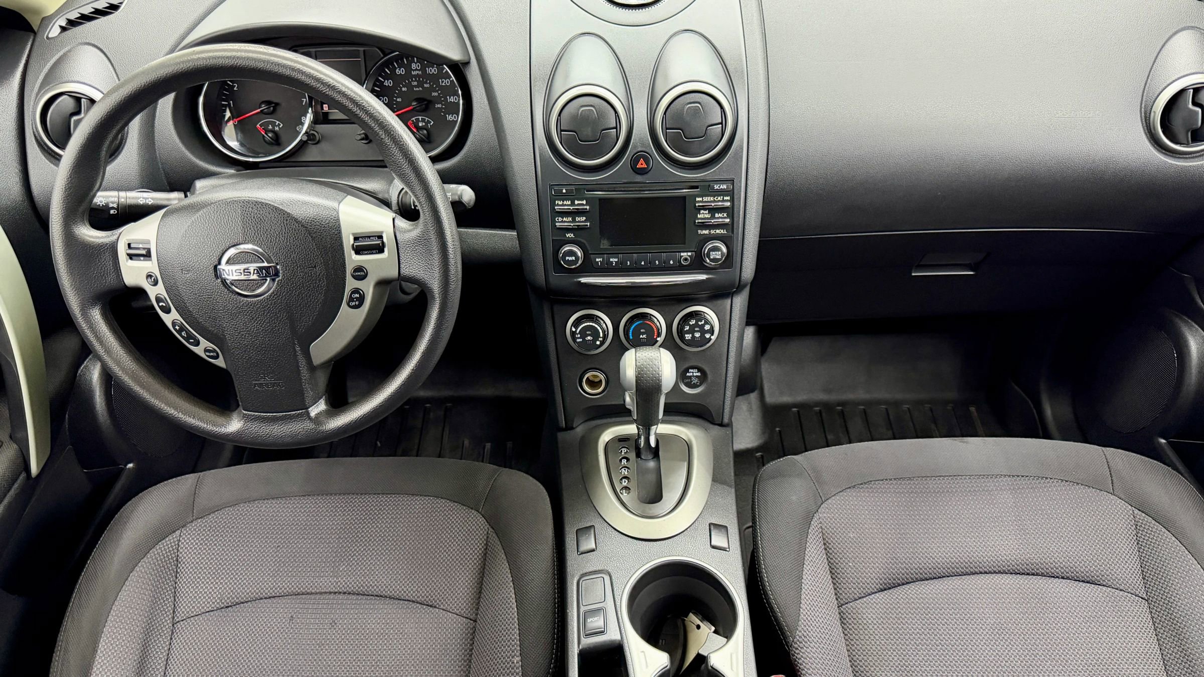 Used 2012 Nissan Rogue SV image 18