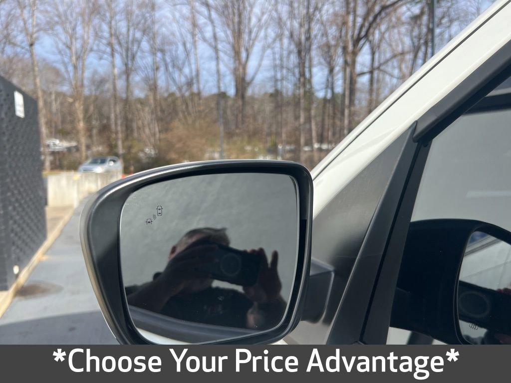 Used 2024 Nissan Frontier SV w/ SV Convenience Package image 27