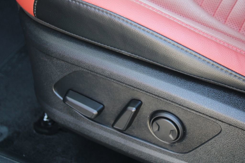 Certified 2023 Kia Sportage SX image 24