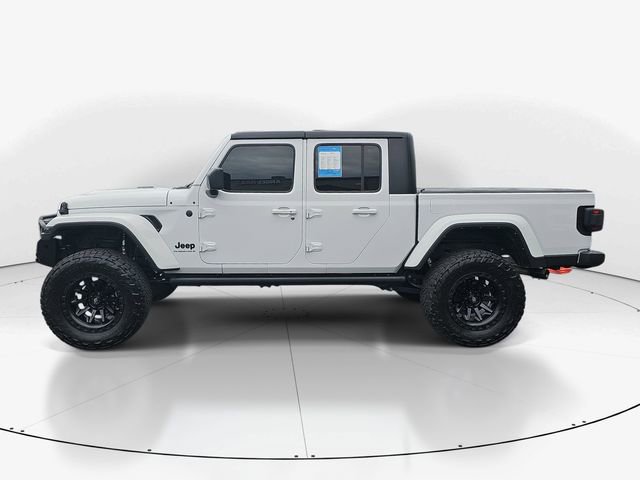 Used 2024 Jeep Gladiator Sport AWD/4WD image 6