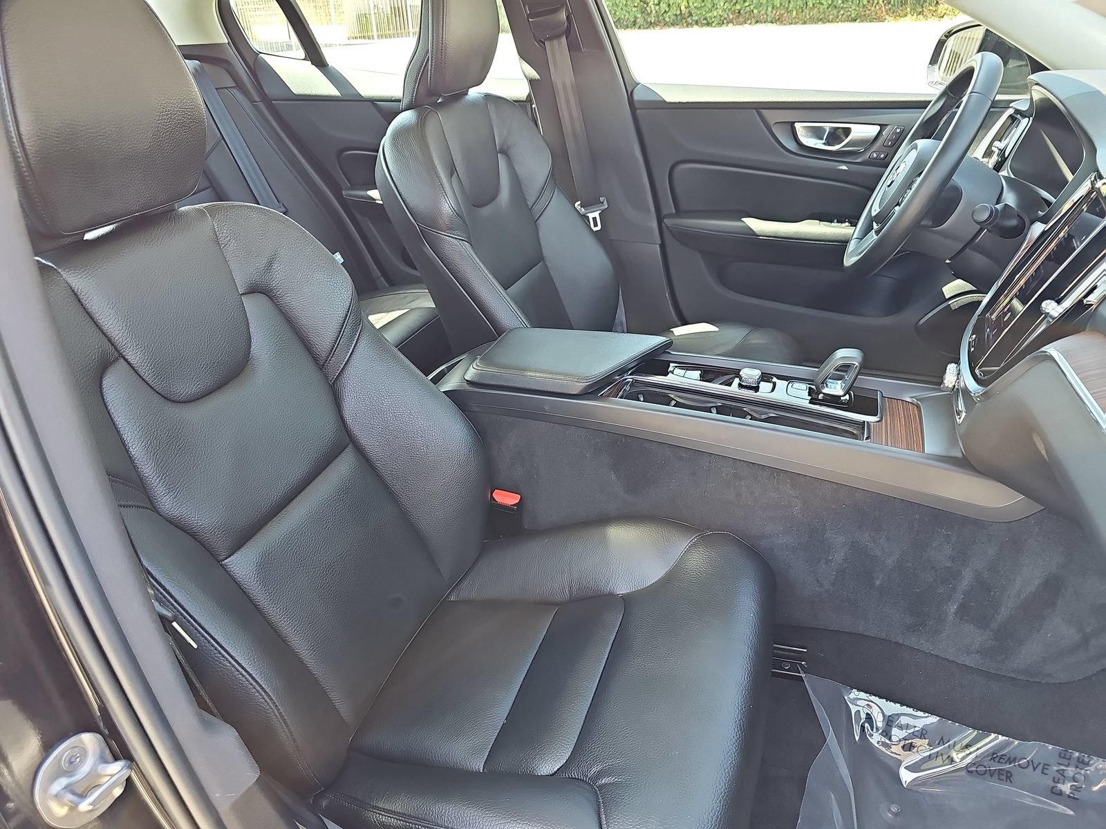 Used 2024 Volvo S60 B5 Plus FWD image 10