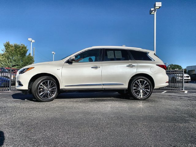 Used 2019 INFINITI QX60 Luxe w/ Essential Package AWD/4WD image 5