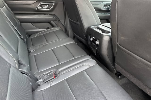 Used 2024 GMC Yukon XL SLT RWD image 19