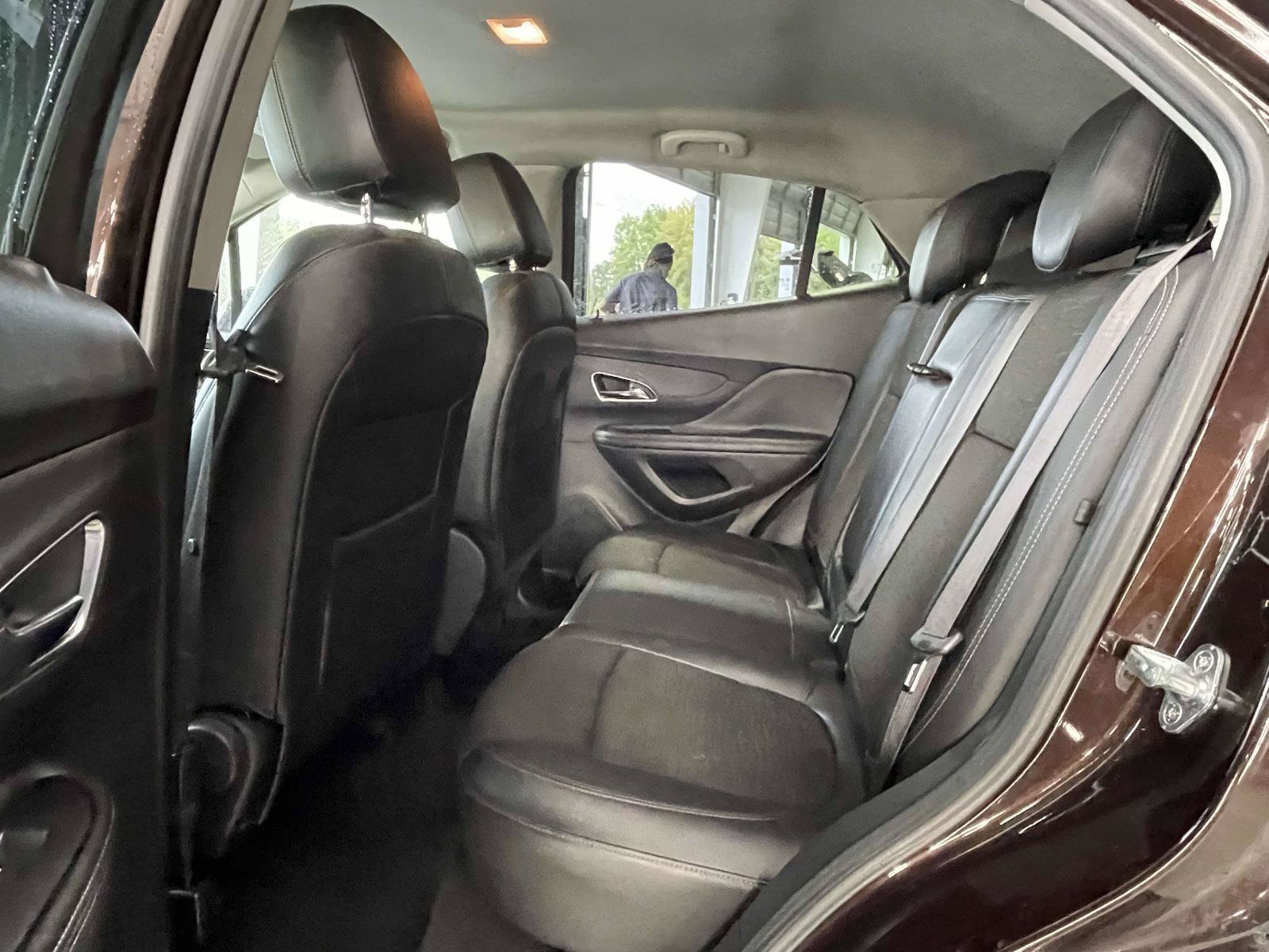 Used 2015 Buick Encore Convenience FWD image 10
