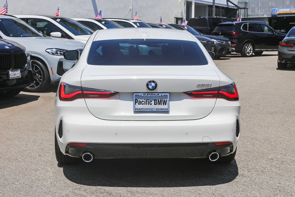 Certified 2023 BMW 430i Coupe w/ Premium Package RWD image 5