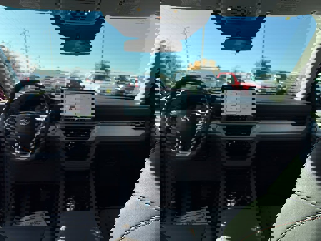 New 2026 Ford Explorer Active w/ Active Comfort Package image 29