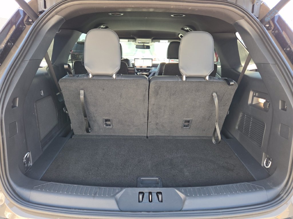New 2026 Ford Explorer ST-Line w/ ST-Line Street Pack RWD image 14