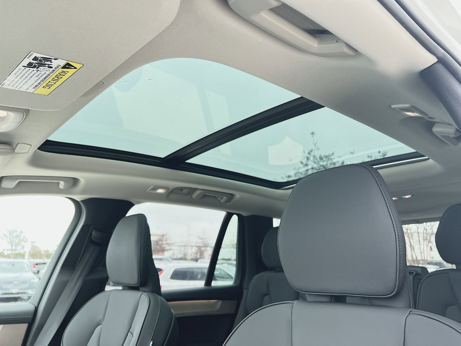 New 2026 Volvo XC90 B6 Plus w/ Protection Package image 24