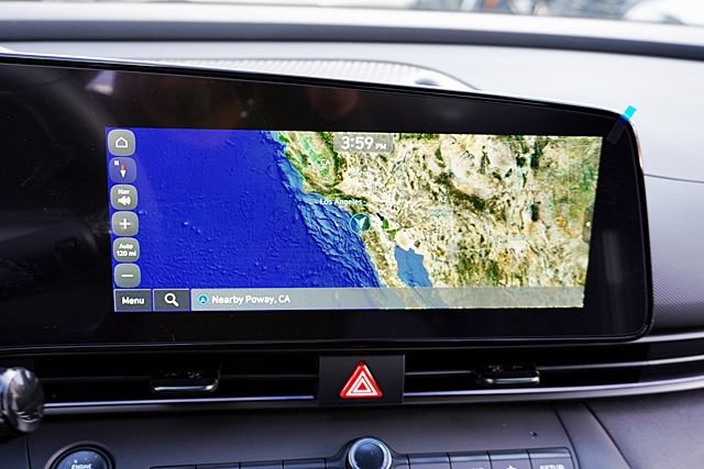New 2026 Hyundai Elantra Sport FWD image 28