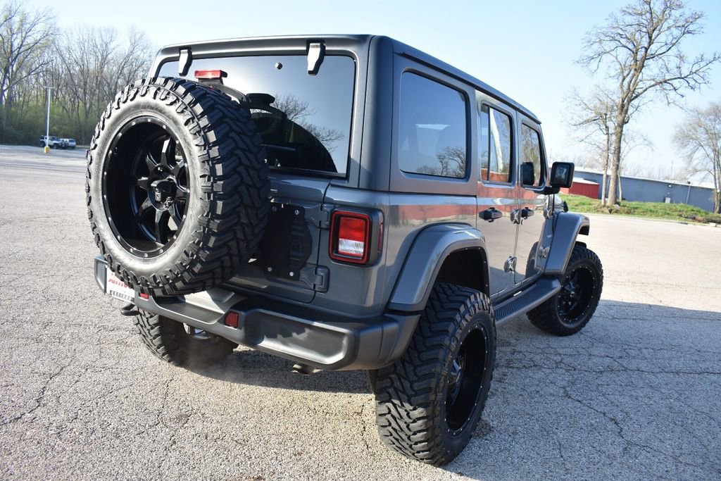 Used 2021 Jeep Wrangler Unlimited Sahara AWD/4WD image 8