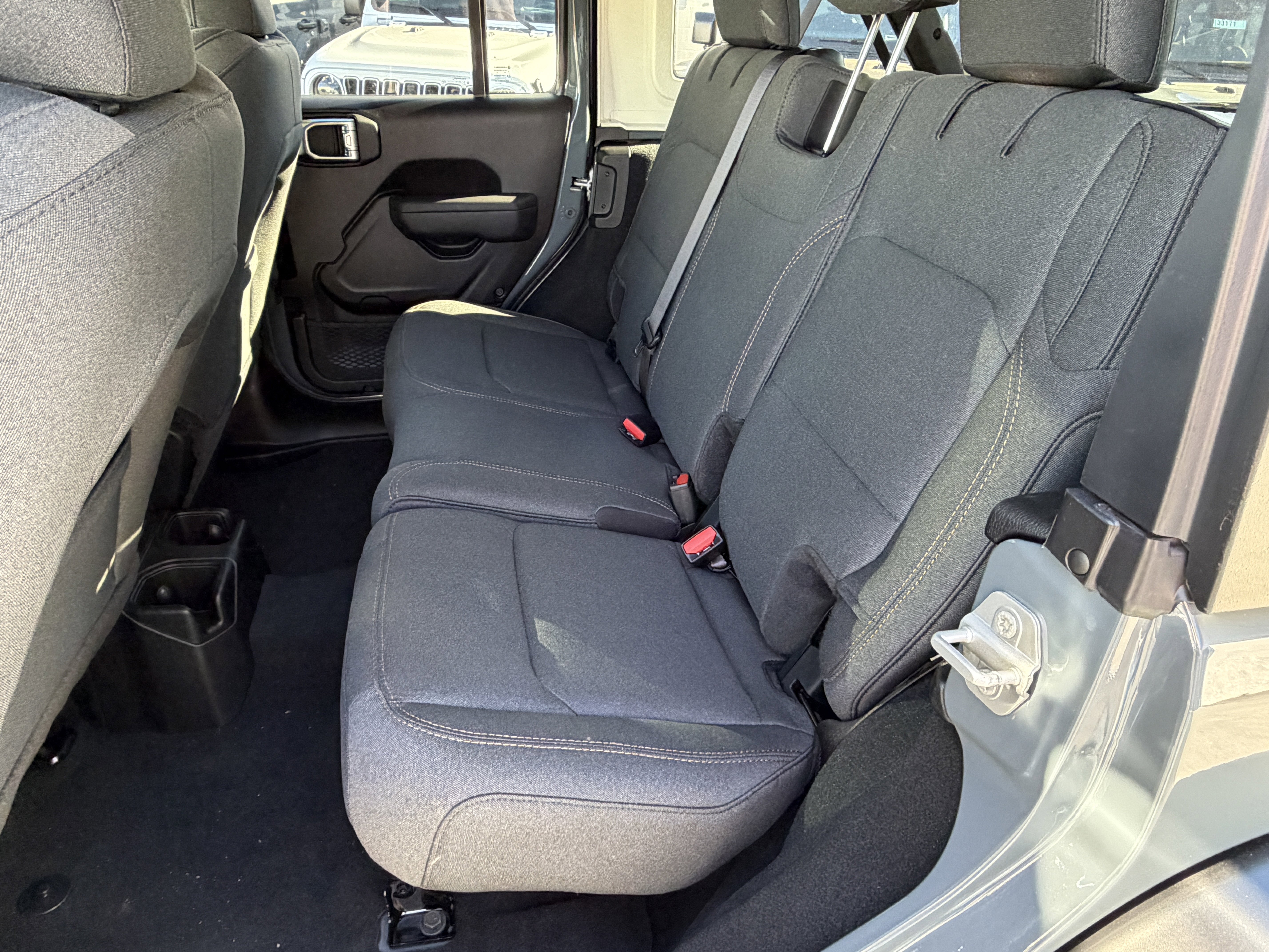 New 2026 Jeep Wrangler Sport S image 32