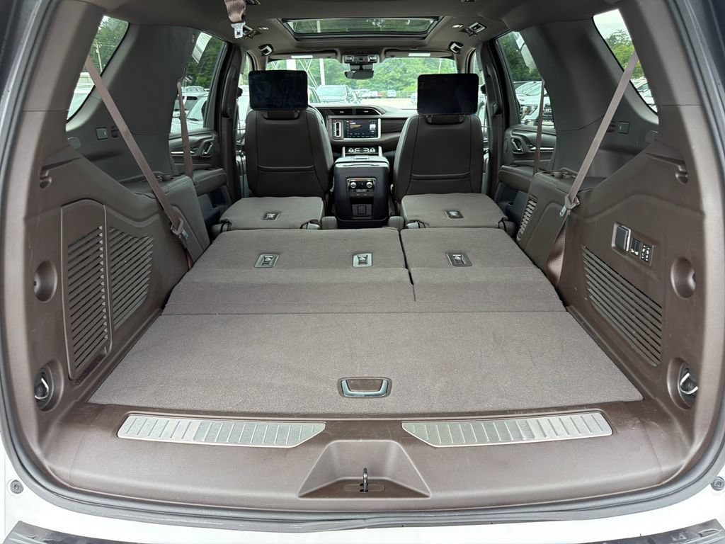 Certified 2023 GMC Yukon Denali w/ Denali Reserve Package AWD/4WD image 37
