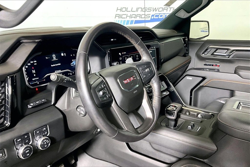 Used 2022 GMC Sierra 1500 AT4 w/ AT4 Premium Package image 10